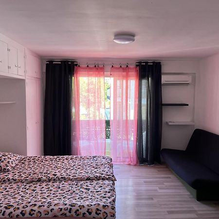 Studio Modern Apartment Кан Екстериор снимка