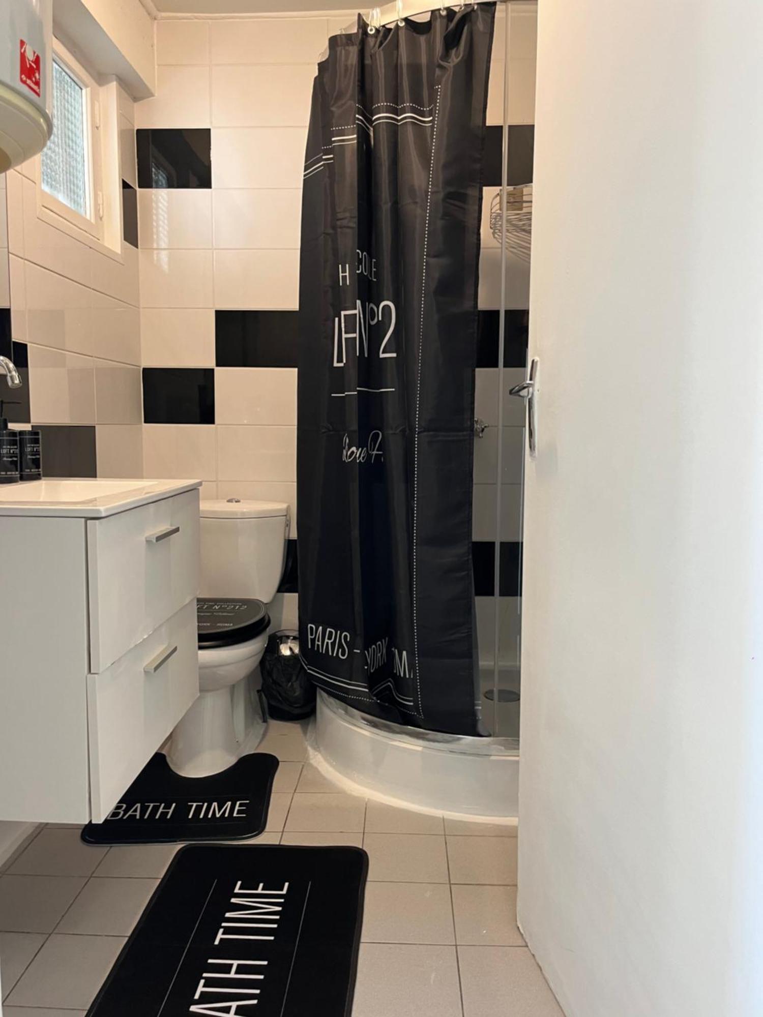 Studio Modern Apartment Кан Екстериор снимка