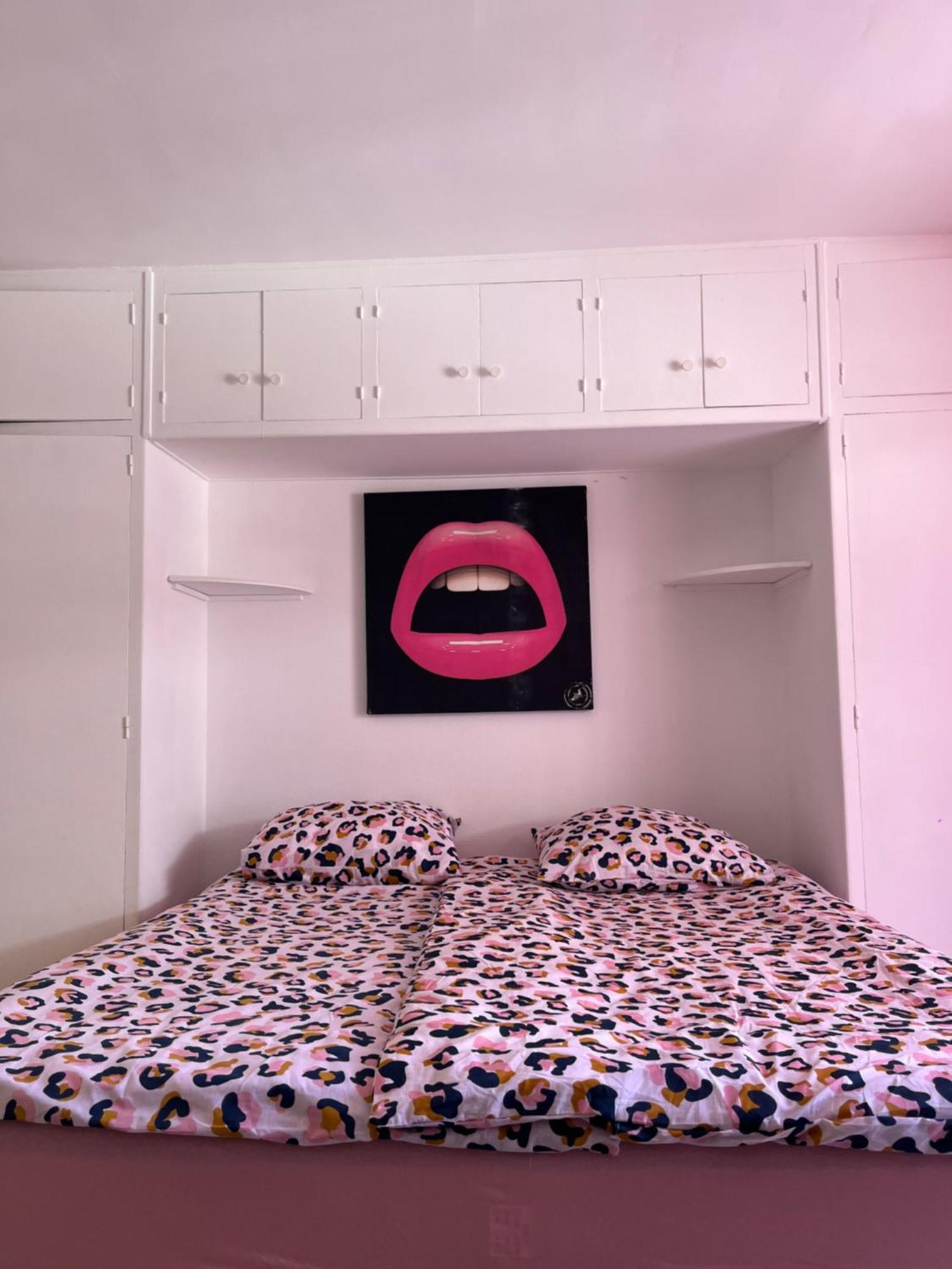 Studio Modern Apartment Кан Екстериор снимка